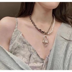 Gift to important person CHANEL Chanel 2022AW necklace