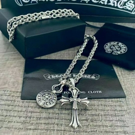 2022SS CHROME HEARTS Chrome Hearts latest and love at first sight necklace 2022SS CHROME HEARTS Chrome Hearts latest and love at first sight necklace