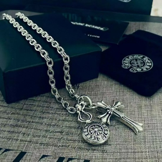 2022SS CHROME HEARTS Chrome Hearts latest and love at first sight necklace 2022SS CHROME HEARTS Chrome Hearts latest and love at first sight necklace