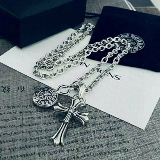 2022SS CHROME HEARTS Chrome Hearts latest and love at first sight necklace 2022SS CHROME HEARTS Chrome Hearts latest and love at first sight necklace