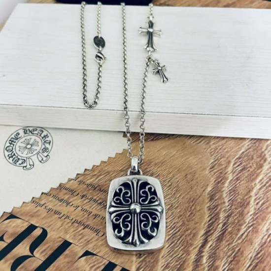 2022SS CHROME HEARTS Chrome Hearts necklace that is active every season 2022SS CHROME HEARTS Chrome Hearts necklace that is active every season