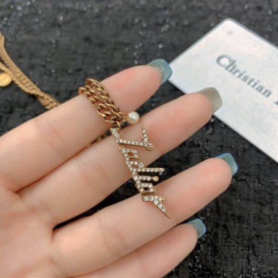 2022SS DIOR New summer recommended necklace 2022SS DIOR New summer recommended necklace