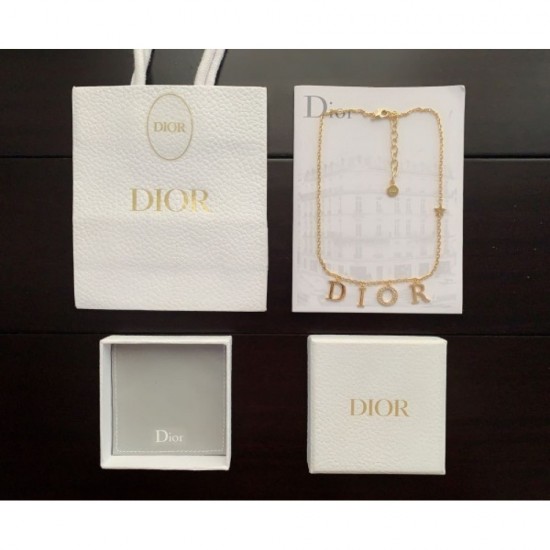 I want to buy more this year! DIOR Dior 2022AW necklace I want to buy more this year! DIOR Dior 2022AW necklace