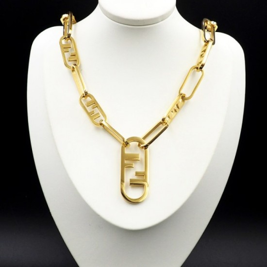 2022SS FENDI Fendi Necklace I want to get ahead of the summer 2022SS FENDI Fendi Necklace I want to get ahead of the summer