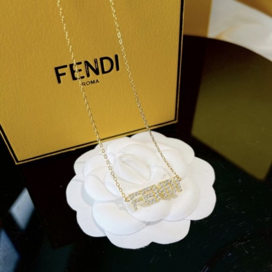 2022SS FENDI Fendi overseas limited new necklace 2022SS FENDI Fendi overseas limited new necklace