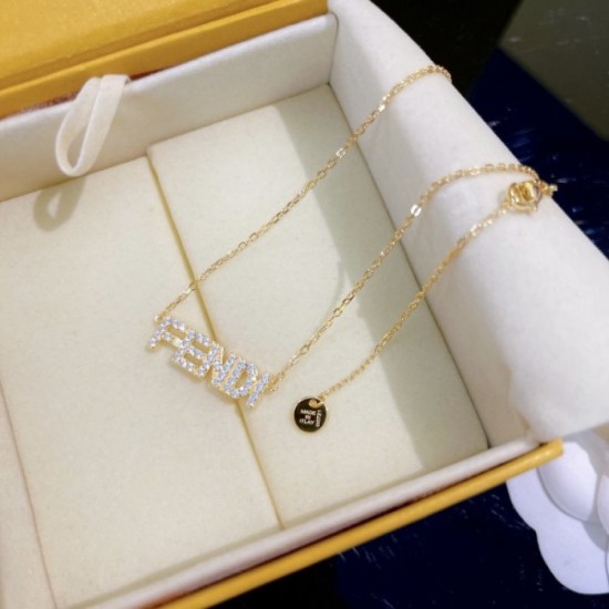 2022SS FENDI Fendi overseas limited new necklace 2022SS FENDI Fendi overseas limited new necklace