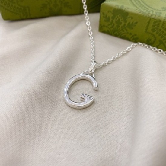 2022SS GUCCI Gucci Tops Necklace Featured This Spring / Summer 2022SS GUCCI Gucci Tops Necklace Featured This Spring / Summer