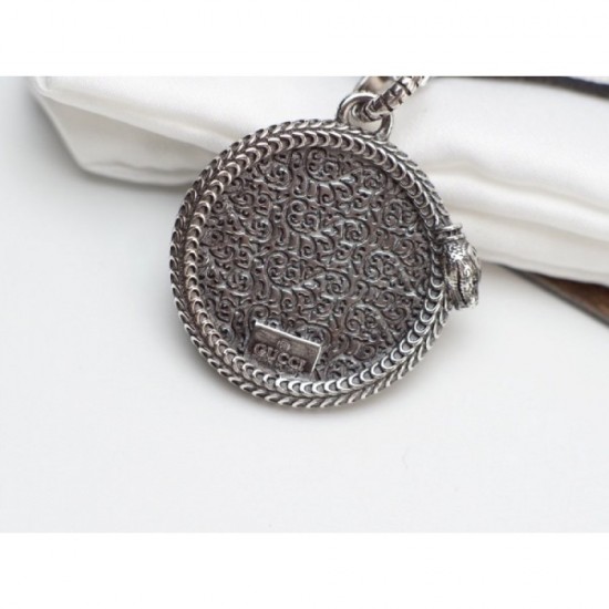 2022SS GUCCI Gucci necklace used by celebrities and celebrities 2022SS GUCCI Gucci necklace used by celebrities and celebrities