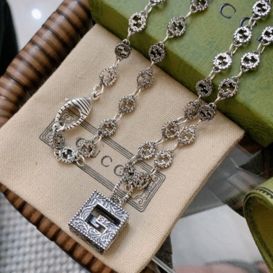 2022SS GUCCI Gucci domestic sold out hard-to-find item necklace 2022SS GUCCI Gucci domestic sold out hard-to-find item necklace