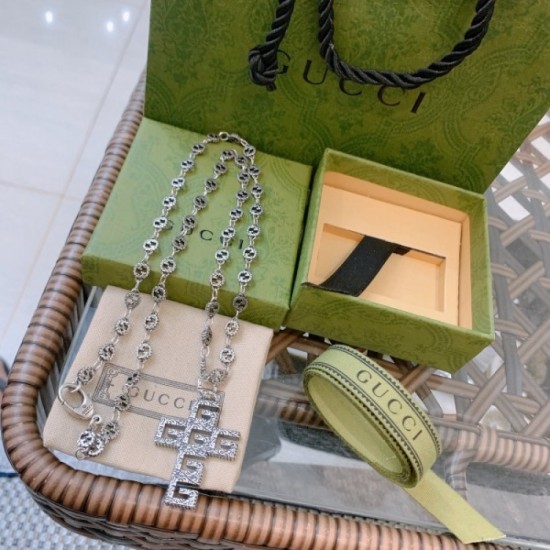 2022SS GUCCI Gucci The hottest trend necklace of the season 2022SS GUCCI Gucci The hottest trend necklace of the season