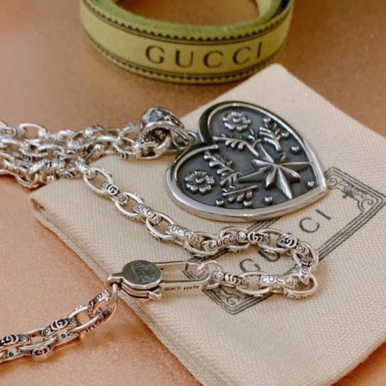 2022SS GUCCI Gucci sale new summer necklace 2022SS GUCCI Gucci sale new summer necklace