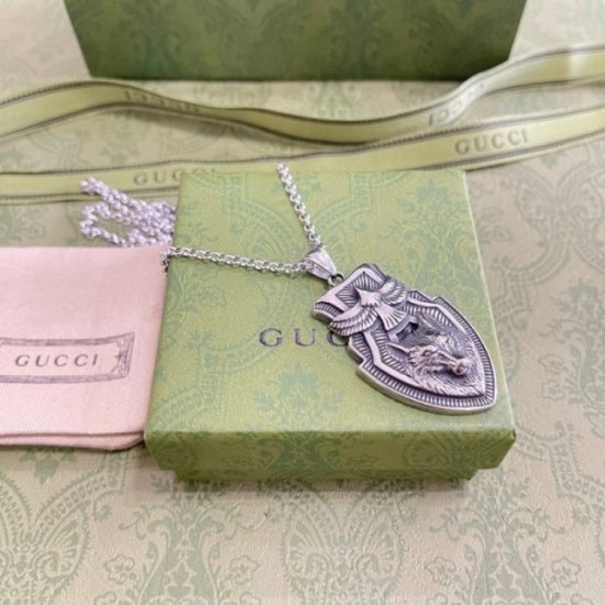 2022SS GUCCI Gucci fresh yet elegant necklace 2022SS GUCCI Gucci fresh yet elegant necklace