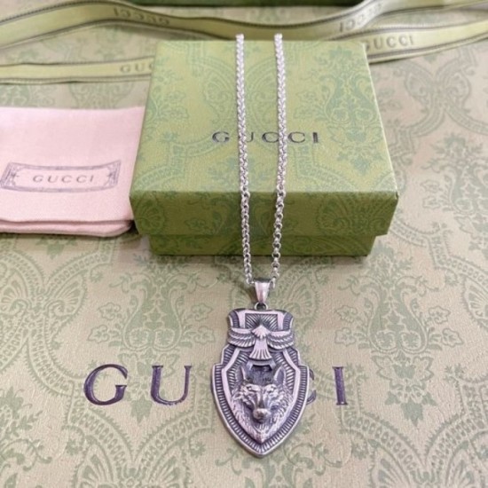2022SS GUCCI Gucci fresh yet elegant necklace 2022SS GUCCI Gucci fresh yet elegant necklace