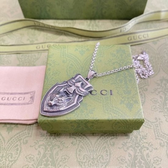 2022SS GUCCI Gucci fresh yet elegant necklace 2022SS GUCCI Gucci fresh yet elegant necklace