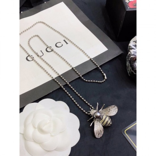 GUCCI Gucci 2022AW necklace with an impression of adult sex appeal GUCCI Gucci 2022AW necklace with an impression of adult sex appeal
