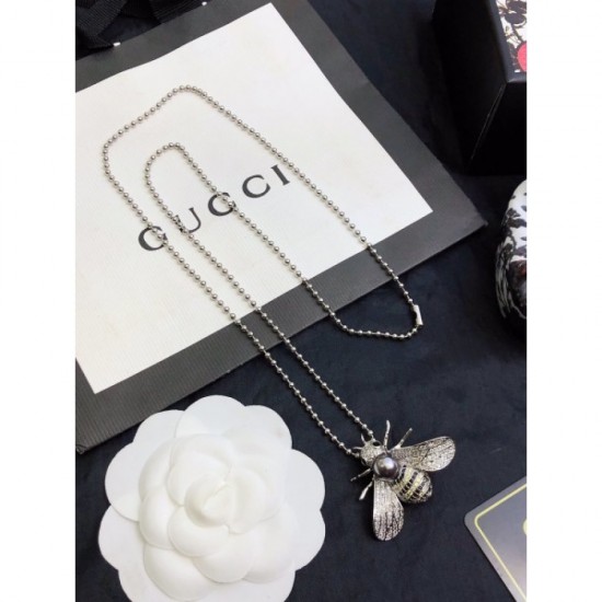 GUCCI Gucci 2022AW necklace with an impression of adult sex appeal GUCCI Gucci 2022AW necklace with an impression of adult sex appeal