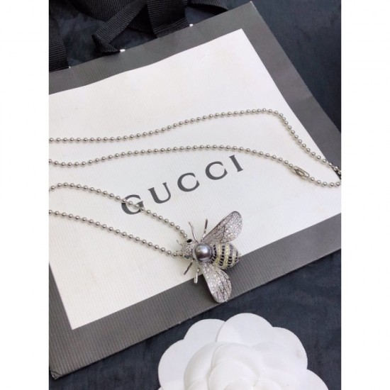 GUCCI Gucci 2022AW necklace with an impression of adult sex appeal GUCCI Gucci 2022AW necklace with an impression of adult sex appeal