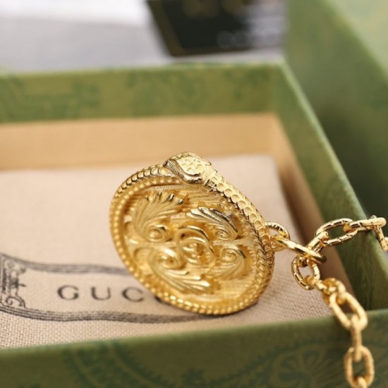 Recommended for a wide range of people GUCCI Gucci 2022AW necklace Recommended for a wide range of people GUCCI Gucci 2022AW necklace