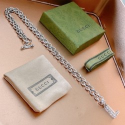 Impressive design GUCCI Gucci 2022AW necklace
