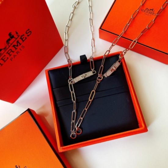 Wearing a strong sense of jewel HERMES Hermes 2022AW necklace Wearing a strong sense of jewel HERMES Hermes 2022AW necklace