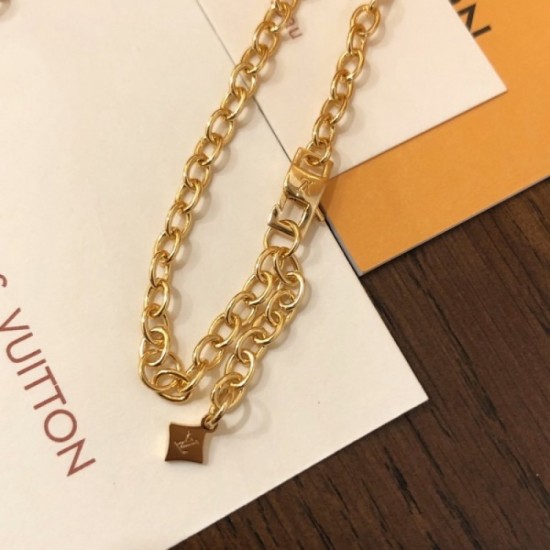 Outstanding freshness LOUIS VUITTON Louis Vuitton 2022AW necklace Outstanding freshness LOUIS VUITTON Louis Vuitton 2022AW necklace