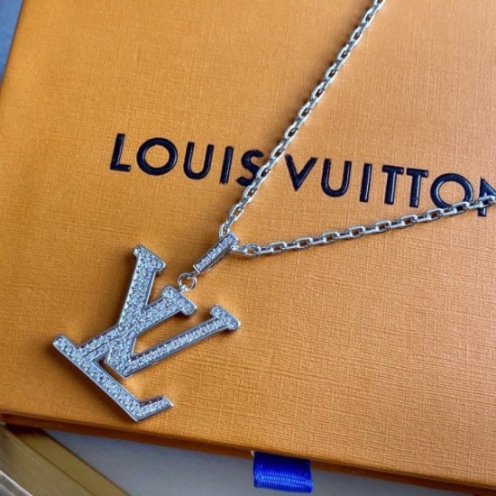Latest item LOUIS VUITTON Louis Vuitton 2022AW necklace Latest item LOUIS VUITTON Louis Vuitton 2022AW necklace