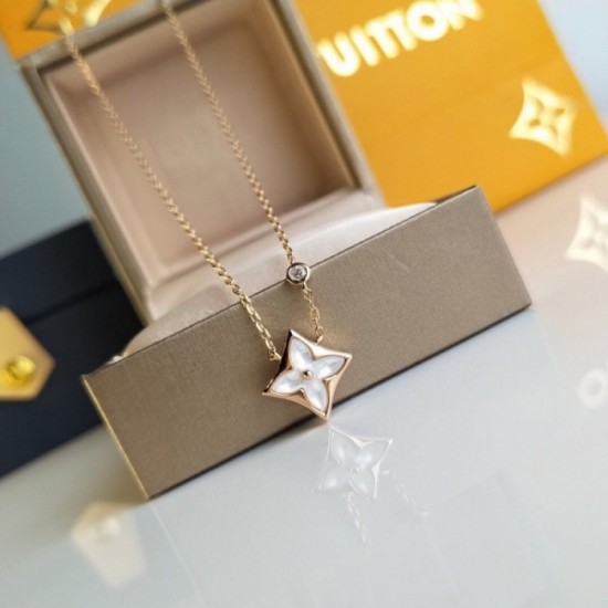 Attractive beautiful goods LOUIS VUITTON Louis Vuitton 2022AW necklace Attractive beautiful goods LOUIS VUITTON Louis Vuitton 2022AW necklace
