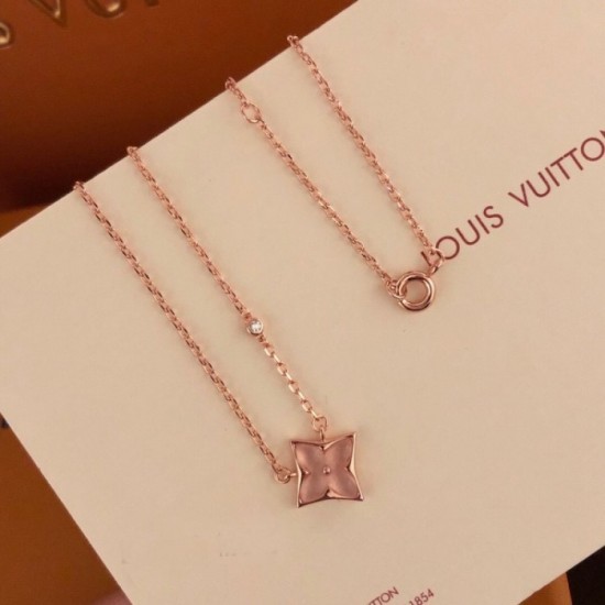 Trendy item LOUIS VUITTON Louis Vuitton 2022AW necklace Trendy item LOUIS VUITTON Louis Vuitton 2022AW necklace