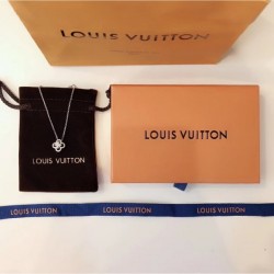 LOUIS VUITTON Louis Vuitton 2022AW necklace with high attention