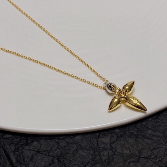 Autumn trend LOUIS VUITTON Louis Vuitton 2022AW necklace Autumn trend LOUIS VUITTON Louis Vuitton 2022AW necklace