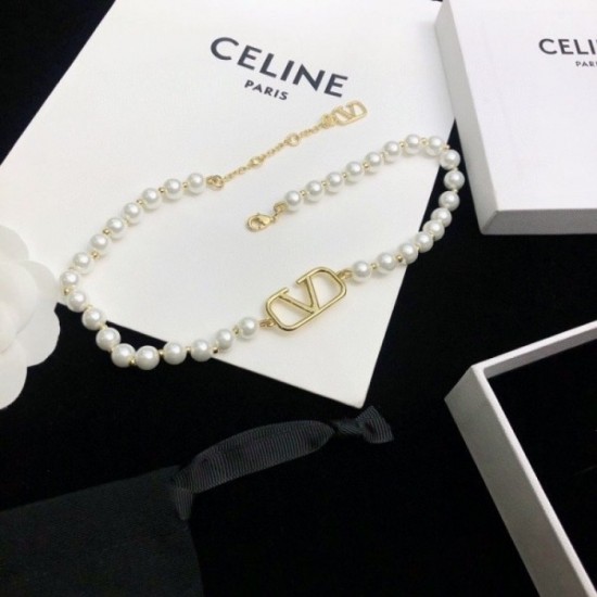 2022SS VALENTINO Relaxing soaring necklace 2022SS VALENTINO Relaxing soaring necklace