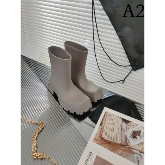Limited quantity VIP price Rain shoes 2022SS BALENCIAGA Balenciaga Limited quantity VIP price Rain shoes 2022SS BALENCIAGA Balenciaga