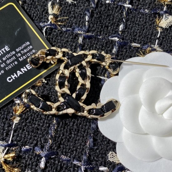 CHANEL Popular brooches for the Spring / Summer 2022 season CHANEL Popular brooches for the Spring / Summer 2022 season
