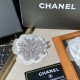 CHANEL 2022 fashionable summer fashion brooch CHANEL 2022 fashionable summer fashion brooch