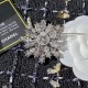CHANEL 2022 fashionable summer fashion brooch CHANEL 2022 fashionable summer fashion brooch