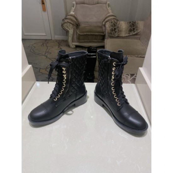 2022AW Boots Unique item that will be the leading role CHANEL Chanel 2022AW Boots Unique item that will be the leading role CHANEL Chanel