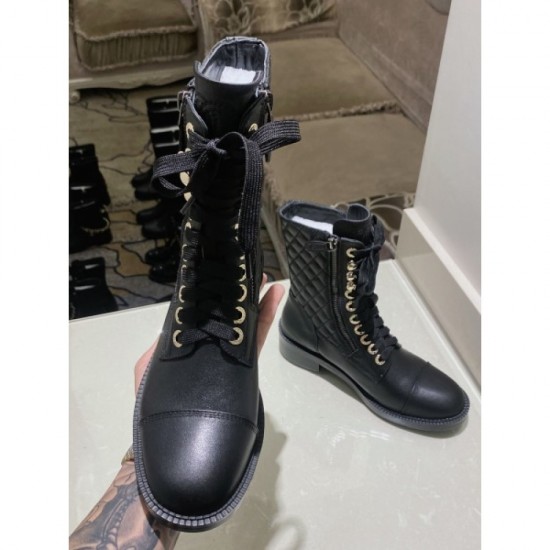 2022AW Boots Unique item that will be the leading role CHANEL Chanel 2022AW Boots Unique item that will be the leading role CHANEL Chanel