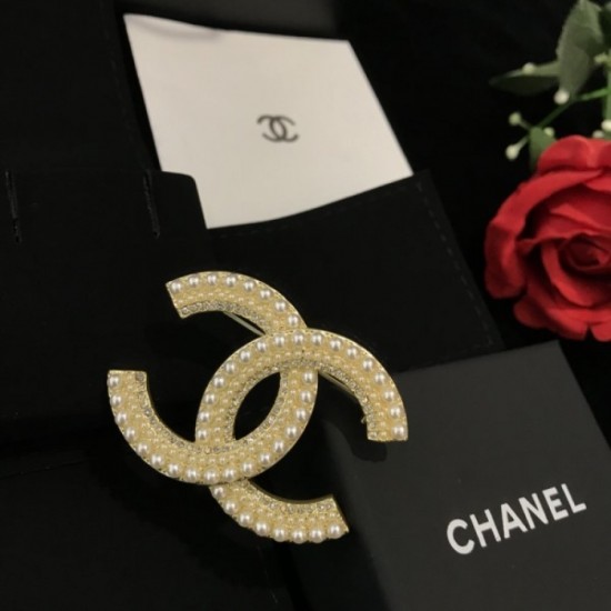 CHANEL [2022] Summer fashion brooch
