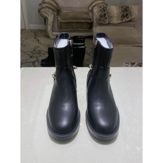 2022AW Boots Must-have item for fashion people CHANEL Chanel 2022AW Boots Must-have item for fashion people CHANEL Chanel