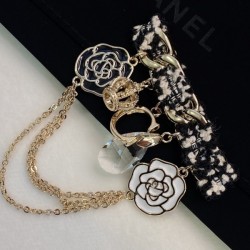 CHANEL 2022 Summer Fashion New Brooch