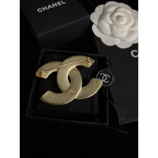CHANEL 2022SS Collection Announces Brooch CHANEL 2022SS Collection Announces Brooch