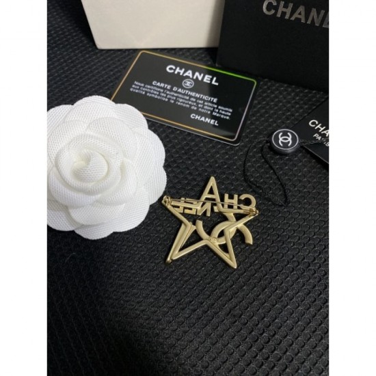 CHANEL Spring / Summer 22 Trends Cheap Brooches CHANEL Spring / Summer 22 Trends Cheap Brooches
