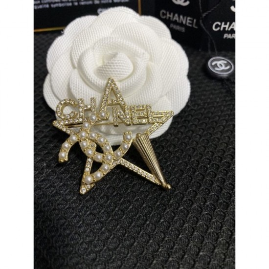 CHANEL Spring / Summer 22 Trends Cheap Brooches CHANEL Spring / Summer 22 Trends Cheap Brooches