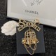 CHANEL 2022 new classic popular sale brooch CHANEL 2022 new classic popular sale brooch