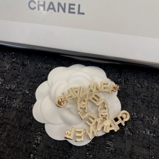 CHANEL 2022 Spring / Summer Trend Brooch CHANEL 2022 Spring / Summer Trend Brooch