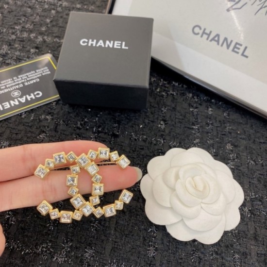 CHANEL 2022SS Trend Check Brooch CHANEL 2022SS Trend Check Brooch