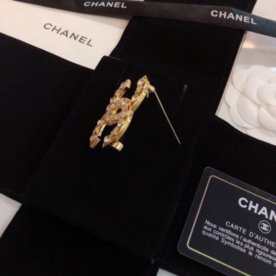 CHANEL 2022 is definitely recommended brooch CHANEL 2022 is definitely recommended brooch