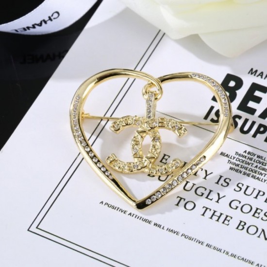 CHANEL Popular model brooch for spring / summer 2022 CHANEL Popular model brooch for spring / summer 2022