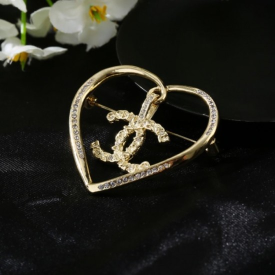 CHANEL Popular model brooch for spring / summer 2022 CHANEL Popular model brooch for spring / summer 2022