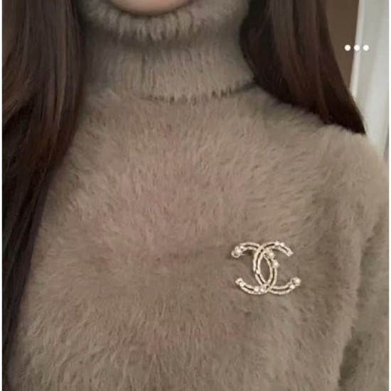 CHANEL 2022 More and more popular brooches CHANEL 2022 More and more popular brooches